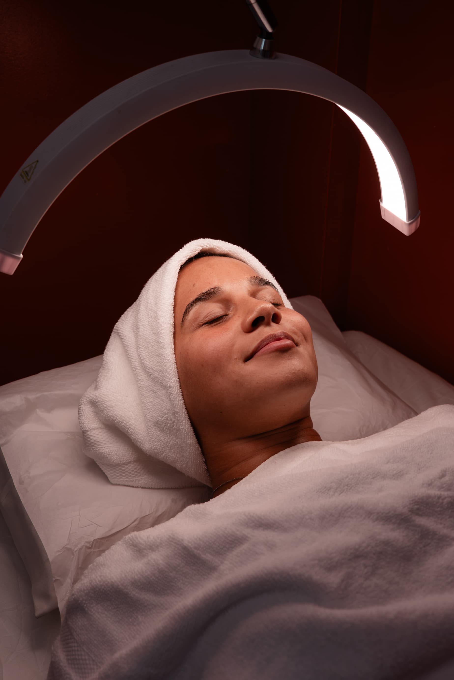 LED light therapy facial at UniqSwek Beauty Studios